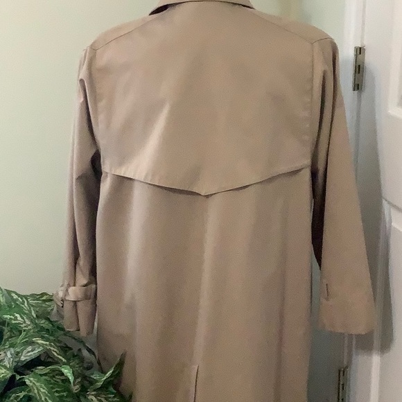 ❤️J G Hook tan trench coat, size 14 - Picture 3 of 8